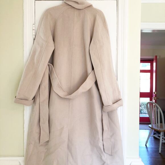 REVOLVE Eaves Bellamy Belted Coat with Scarf in Ivory XS/S - Picture 4 of 5